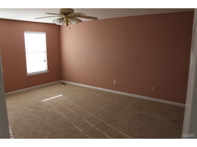 2100 Lee Ridge Dr, O'fallon, MO 63368 photo 7