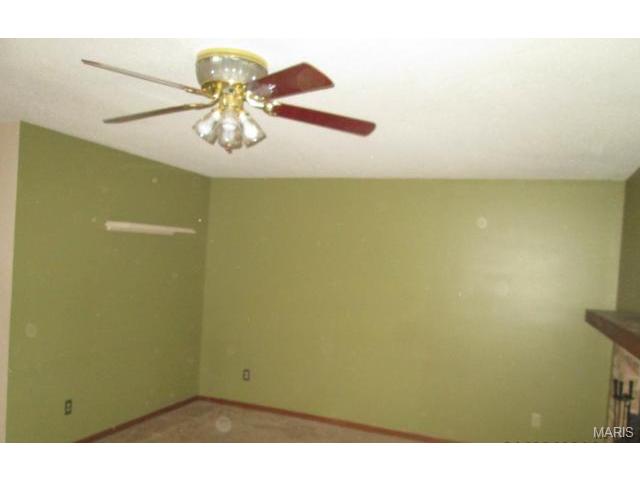 600 Painted Vis, Ballwin, MO 63021 photo 3