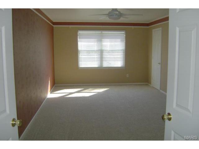 744 Oak Run, Ballwin, MO 63021 photo 15