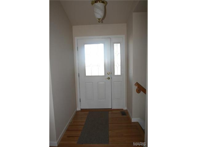 36 Autumn Ridge Dr, O'fallon, MO 63366 photo 2