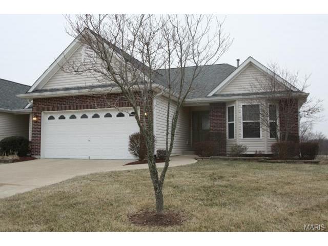 36 Autumn Ridge Dr, O'fallon, MO 63366 photo 1