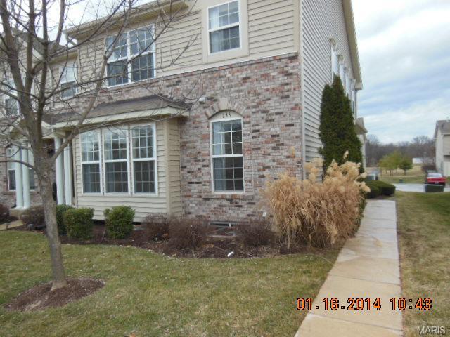 233 Coachgate Ln, Ballwin, MO 63021 photo 1