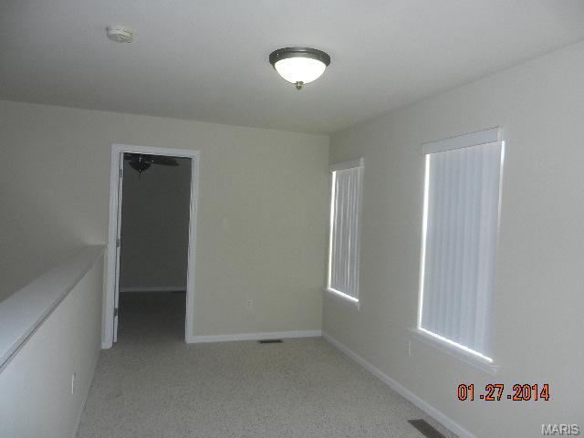 233 Coachgate Ln, Ballwin, MO 63021 photo 10