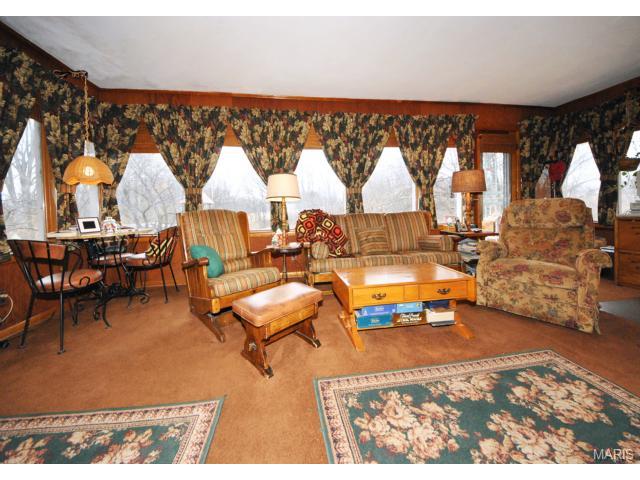 3545 Fee Fee Rd, Bridgeton, MO 63044 photo 6
