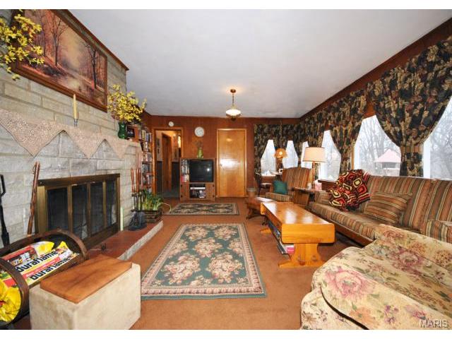 3545 Fee Fee Rd, Bridgeton, MO 63044 photo 7