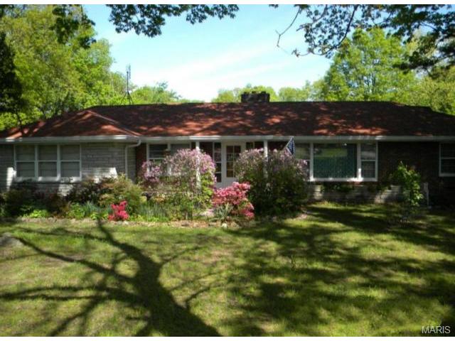 3545 Fee Fee Rd, Bridgeton, MO 63044 photo 1