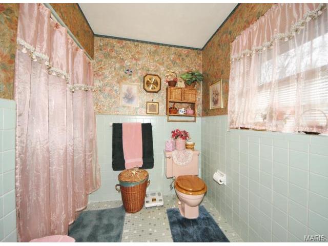3545 Fee Fee Rd, Bridgeton, MO 63044 photo 14