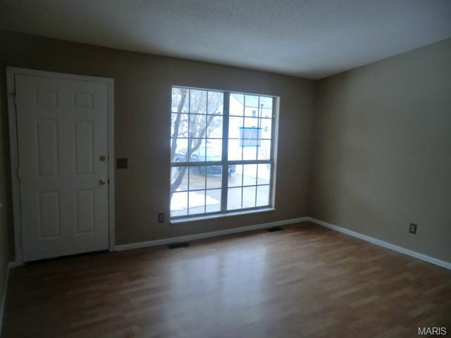 605 Williams, Eureka, MO 63025 photo 2