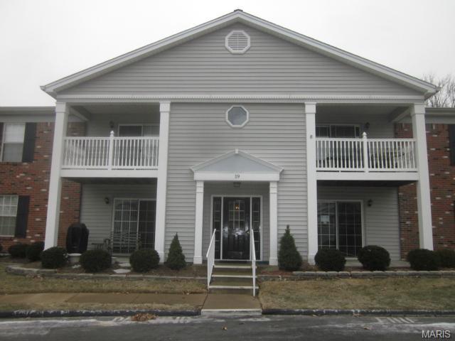 19 Berview #E, Saint Louis, MO 63129 photo 1