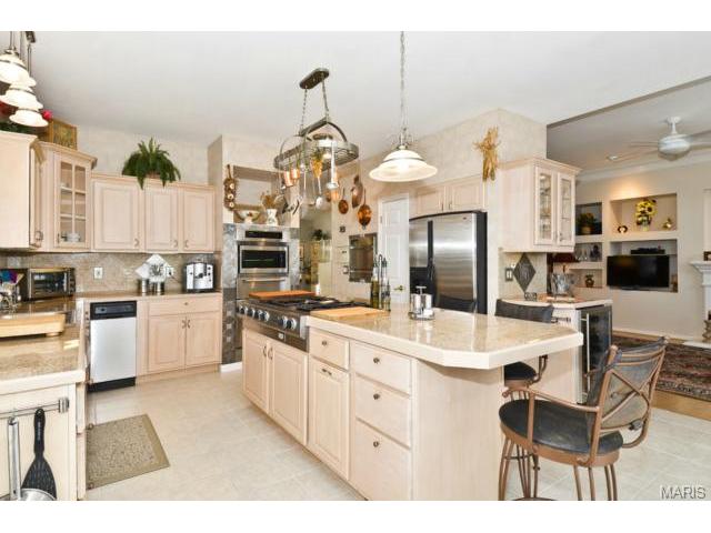 849 Hawk Run Trl, O'fallon, MO 63368 photo 13