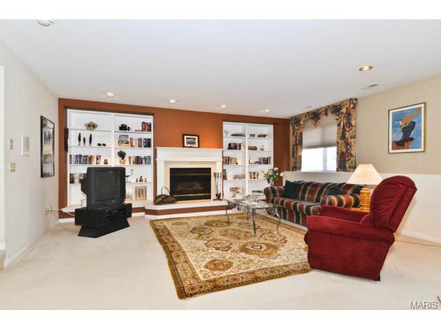 849 Hawk Run Trl, O'fallon, MO 63368 photo 25