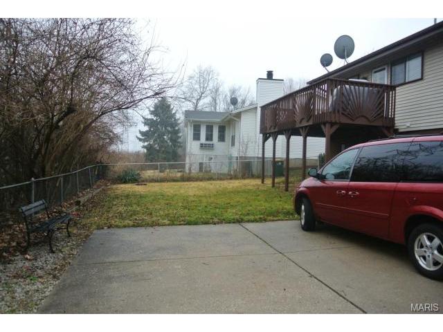 10056 Elba Ln, Saint Louis, MO 63137 photo 35