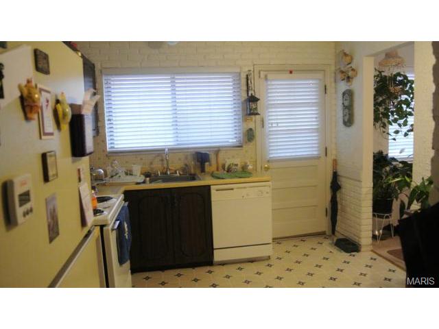 10056 Elba Ln, Saint Louis, MO 63137 photo 20