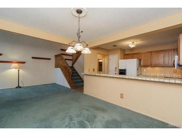1208 Hemingway Ln, Weldon Spring, MO 63304 photo 9