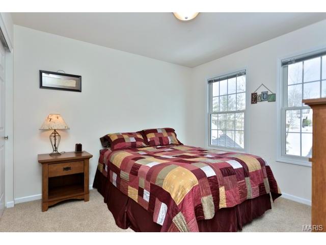 451 Valley Manor Dr, Ballwin, MO 63021 photo 31