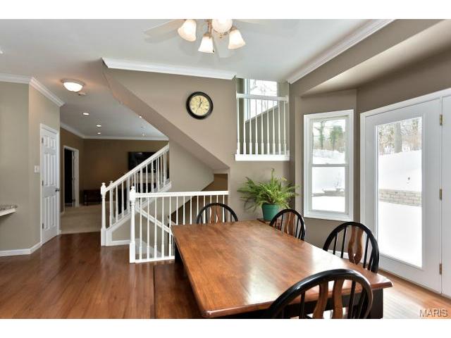 451 Valley Manor Dr, Ballwin, MO 63021 photo 12