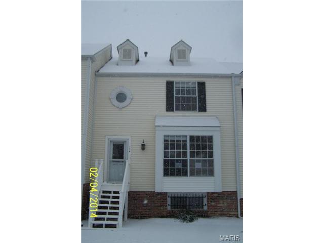 174 Pheasant Pt, O'fallon, MO 63368 photo 1