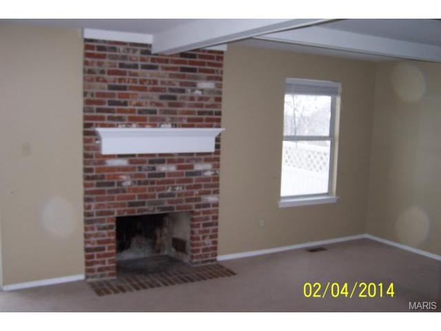 174 Pheasant Pt, O'fallon, MO 63368 photo 4