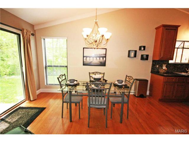 549 Great Hill Dr, Ballwin, MO 63021 photo 25