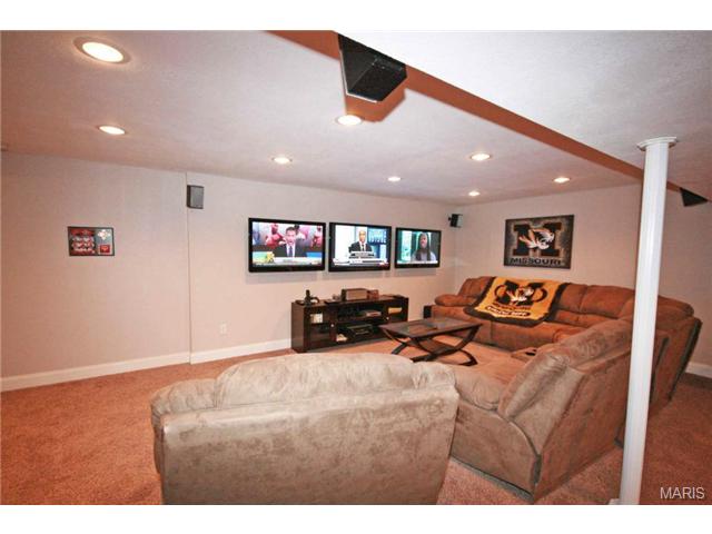 549 Great Hill Dr, Ballwin, MO 63021 photo 47