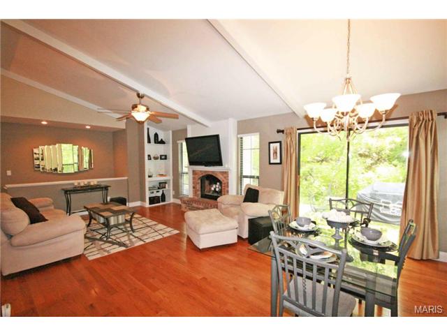 549 Great Hill Dr, Ballwin, MO 63021 photo 12