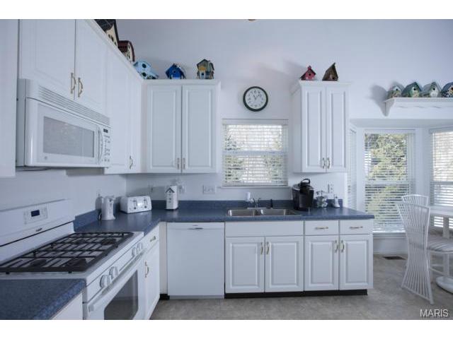 5 Pinehurst Green Ct, O'fallon, MO 63366 photo 12