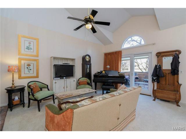 854 Hemingway Ln, Weldon Spring, MO 63304 photo 5