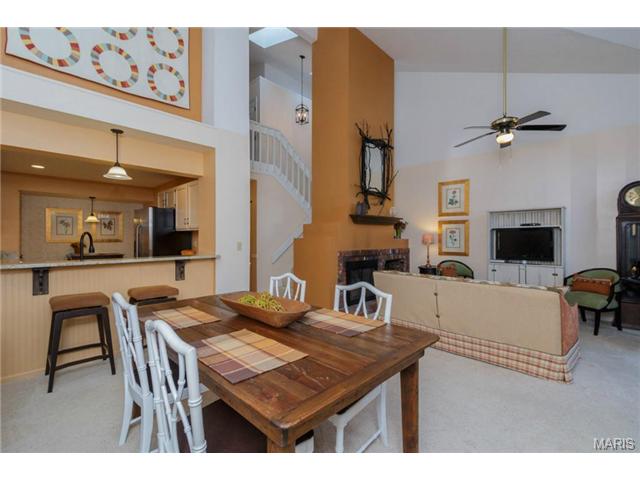 854 Hemingway Ln, Weldon Spring, MO 63304 photo 6