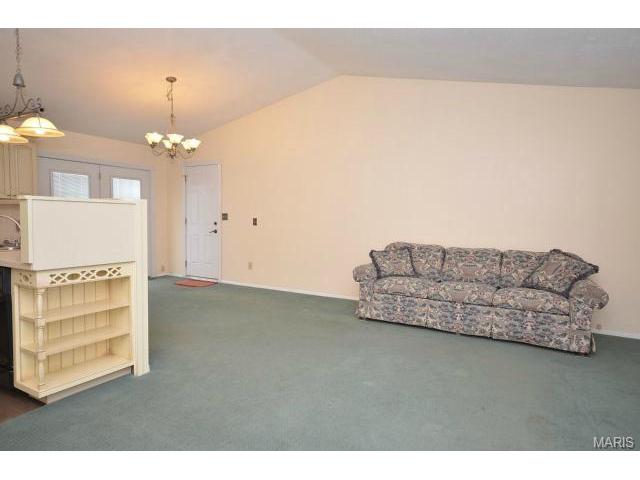 1342 Half Moon Dr, O'fallon, MO 63366 photo 9