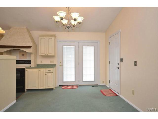 1342 Half Moon Dr, O'fallon, MO 63366 photo 4