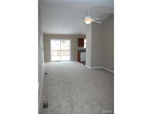 101 Brushy Brook Dr, O'fallon, MO 63366 photo 2