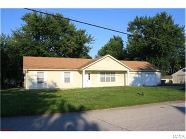 28 Ronnie Dr, O'fallon, MO 63366 photo 1