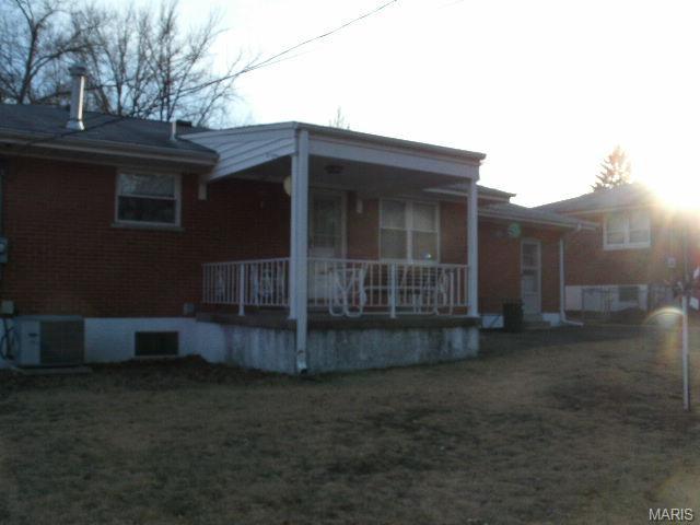 809 Cadora, Saint Louis, MO 63137 photo 7