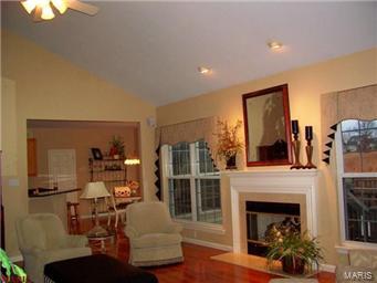 891 Cypress Trl, O'fallon, MO 63368 photo 2