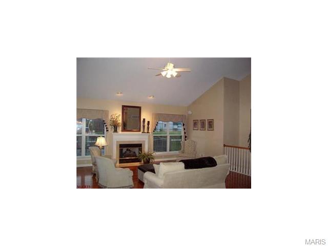 891 Cypress Trl, O'fallon, MO 63368 photo 7