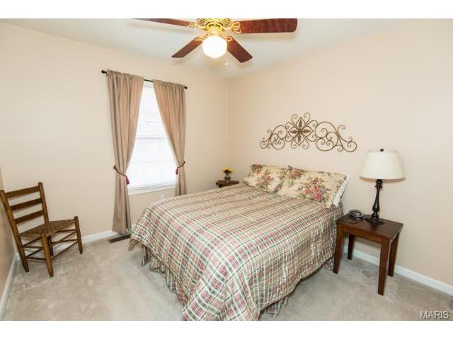 108 Rightfield Dr, O'fallon, MO 63366 photo 13