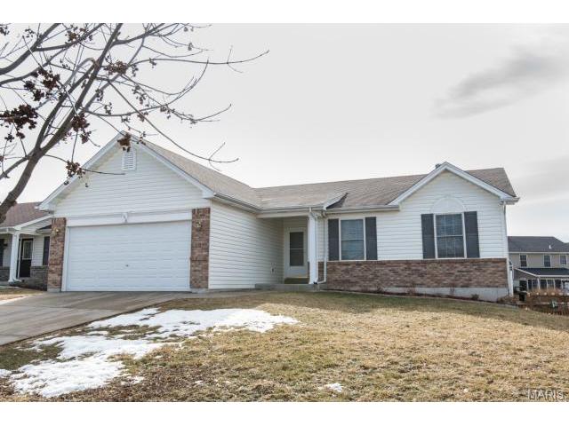 108 Rightfield Dr, O'fallon, MO 63366 photo 1