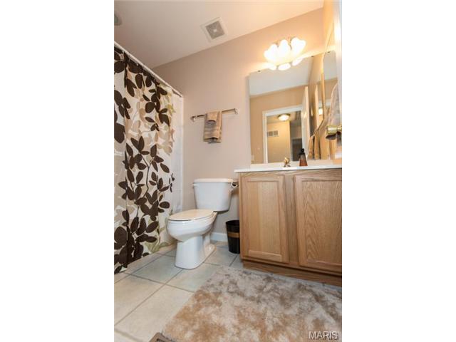 108 Rightfield Dr, O'fallon, MO 63366 photo 14