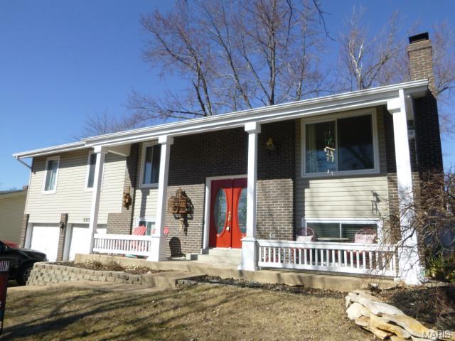 905 Queensbridge, Ballwin, MO 63021 photo 3