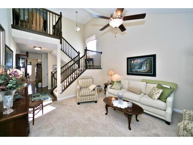 1404 Garnet Dr, O'fallon, MO 63366 photo 4