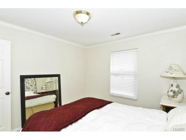 1507 Whispering Crk, Ballwin, MO 63021 photo 16