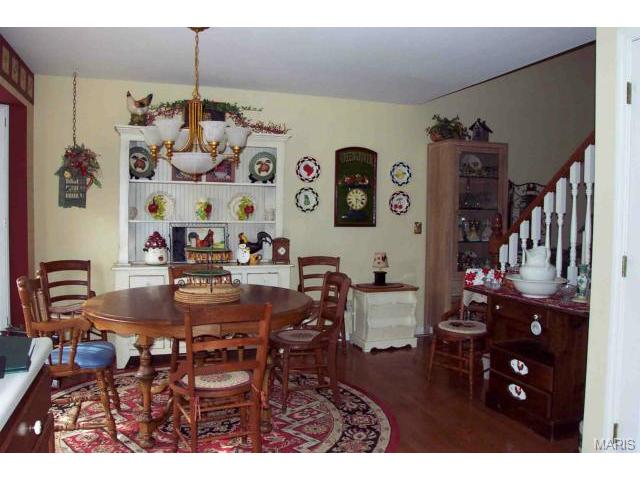646 Hawk Run Dr, O'fallon, MO 63368 photo 5