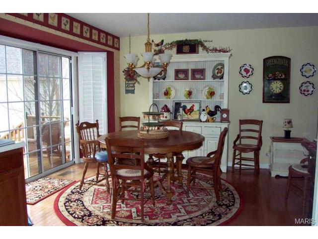 646 Hawk Run Dr, O'fallon, MO 63368 photo 6