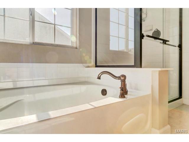 860 Ashton Way, Eureka, MO 63025 photo 15