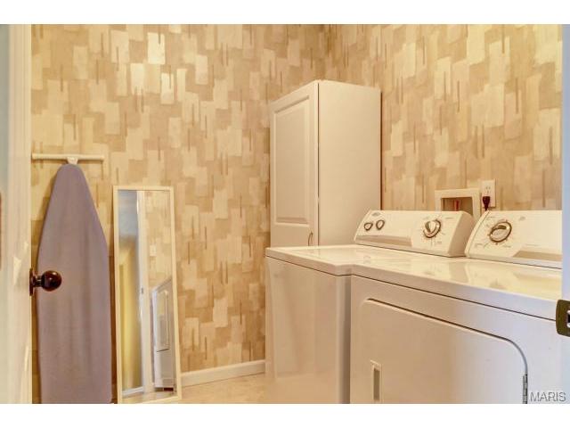 860 Ashton Way, Eureka, MO 63025 photo 16