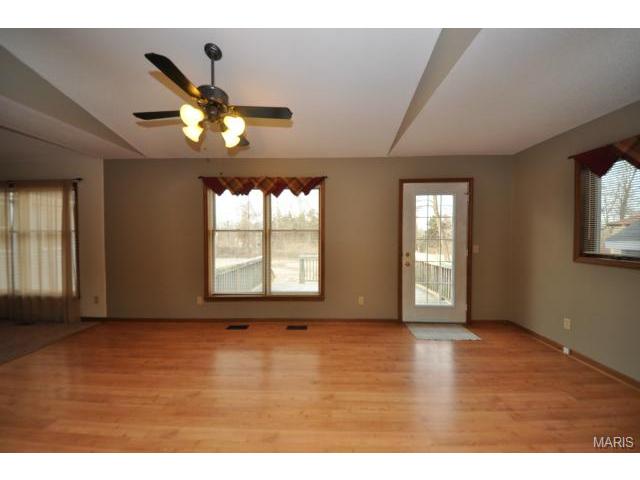 5333 Independence Rd, Weldon Spring, MO 63304 photo 8