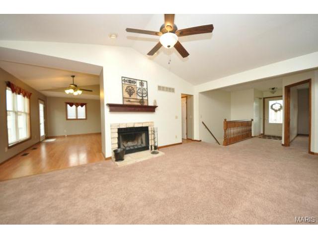5333 Independence Rd, Weldon Spring, MO 63304 photo 4