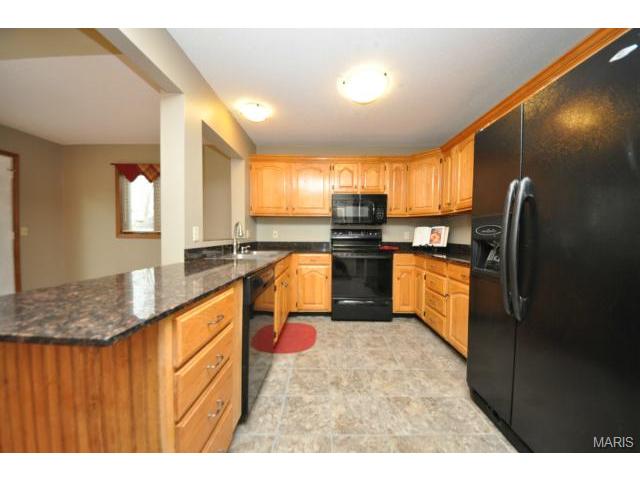 5333 Independence Rd, Weldon Spring, MO 63304 photo 6
