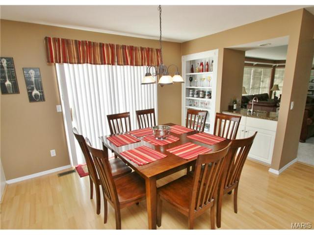 5724 Westchester Meadow Dr, Weldon Spring, MO 63304 photo 8