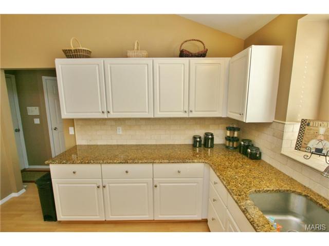 5724 Westchester Meadow Dr, Weldon Spring, MO 63304 photo 7